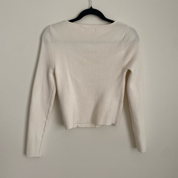 Abercrombie & Fitch - long sleeve cropped sweater - Picture 4 of 4